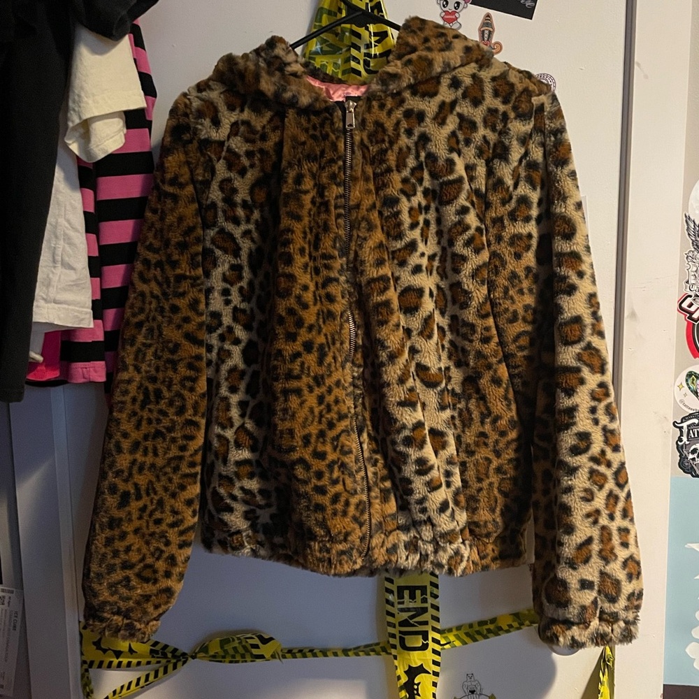 Leopard fur zip up!